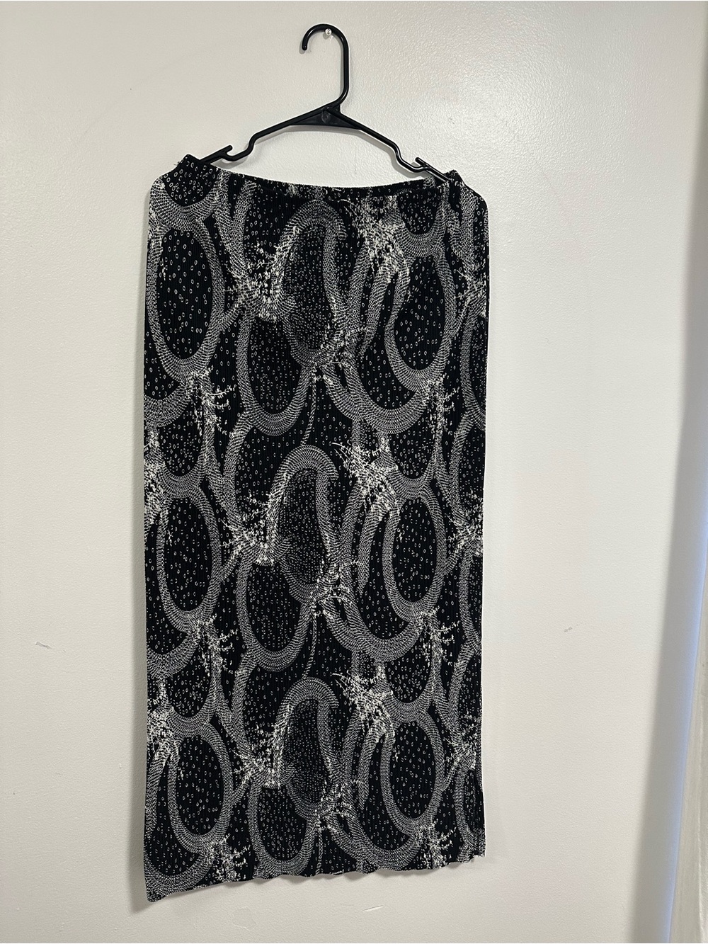 Cassina Black and White Maxi Skirt with Circular Pattern